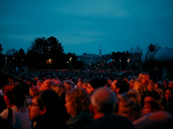 Guide pratique pour créer un espace de co-working écologique et durable
