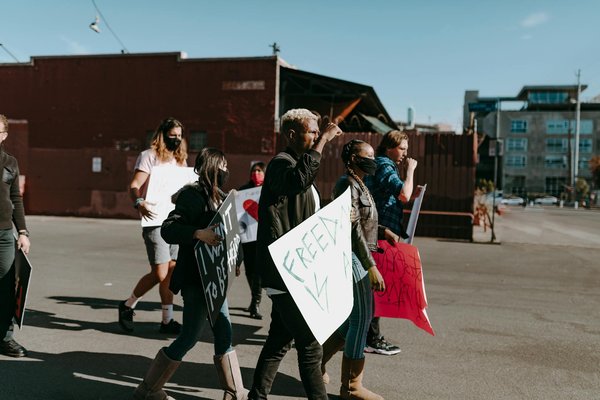 Stratégies efficaces pour organiser une collecte de fonds impactante au service d'une mission humanitaire